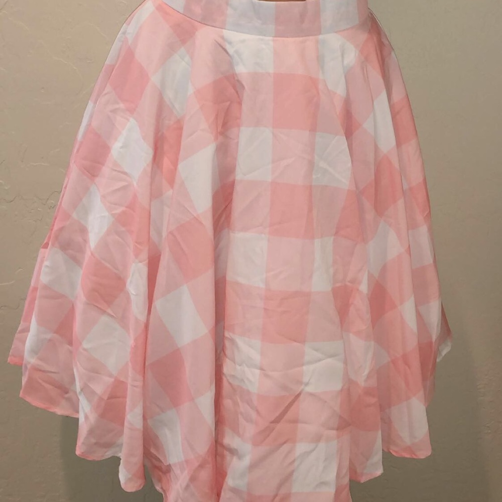 Pink plaid/ checkered skirt